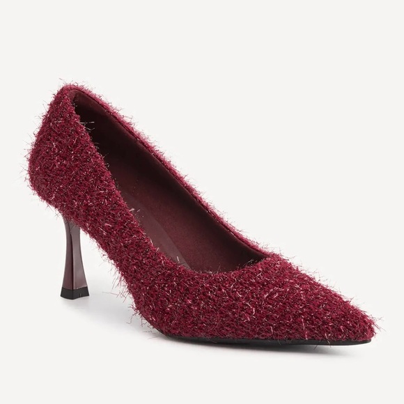 Heels - Picture 1 of 7